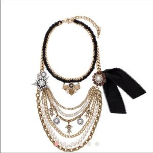 New Chloe and Isabel Souviens Statement Necklace